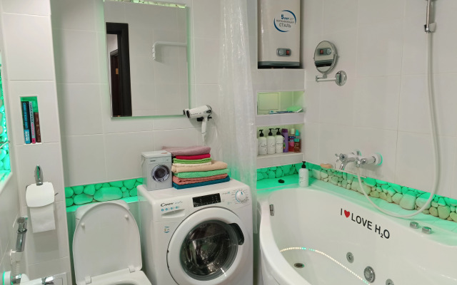 Yarkaya zapominayuschayasya Flat