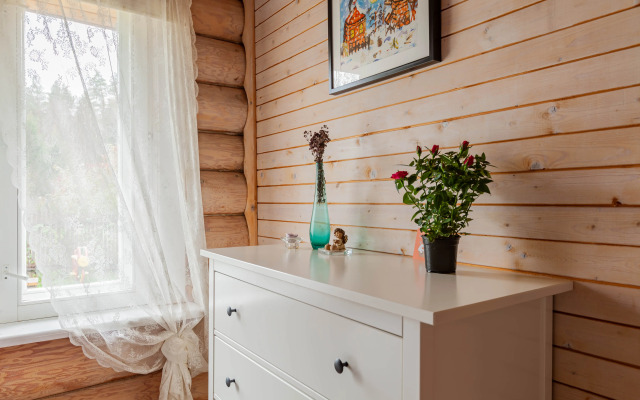 U Raify Guest House