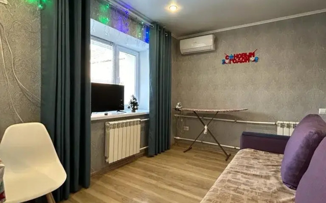 U Kazanskogo Kremlya Flat
