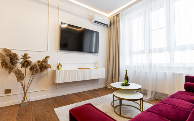 Dizaynerskie V Tsentre Novorossiyska Ot Letoapart Apartments