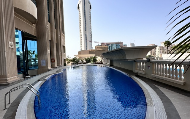 Dubai Marina Crown Apartments