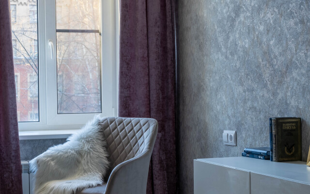 MyhomeYourhome Na Vereyskoy 2/60 Apartments