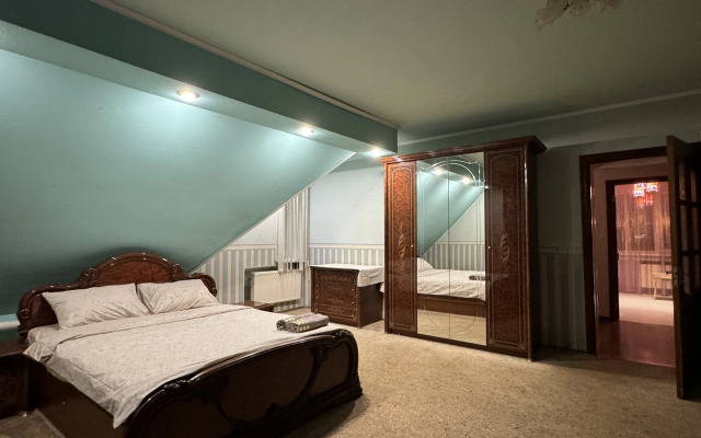 Частный дом на Нестерова