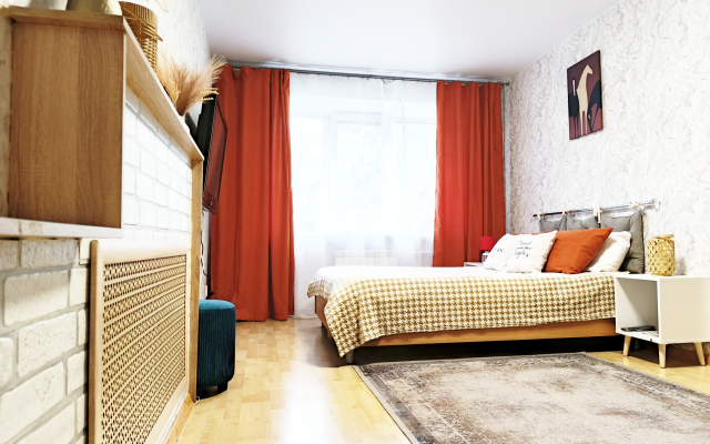 Квартира уютная на Робеспьера 23