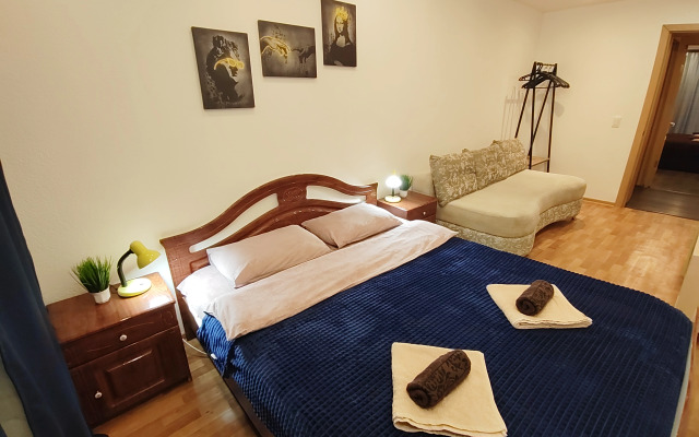 Квартира двухкомнатная раздельными спальнями возле МГТУ