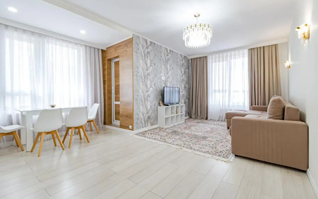 Na Prospekte Mangilik Yel 58 Apartments