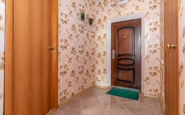 Uyutnaya kvartira s novym remontom Apartments