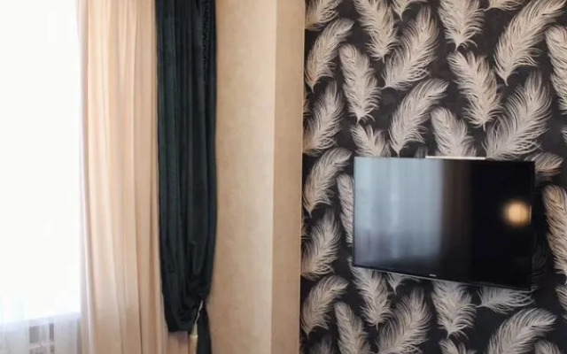 Квартира с панopaмным видoм нa pеку и мост