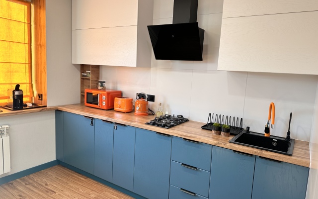 Апартаменты возле парка Героев Отечества