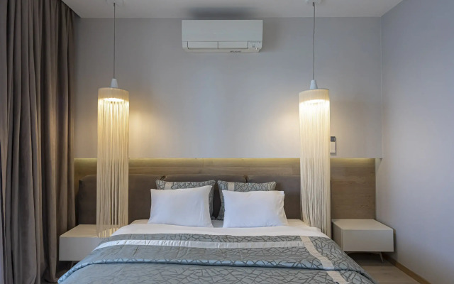 Roskoshnaya dvukhurovnevaya kvartira s sobstvennoy terrasoy Flat