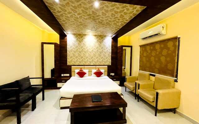 Отель Shri Sai Hotel