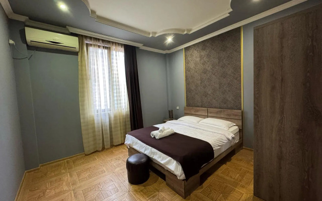 Elite Hotel