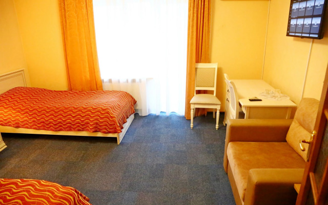 Turist Hotel