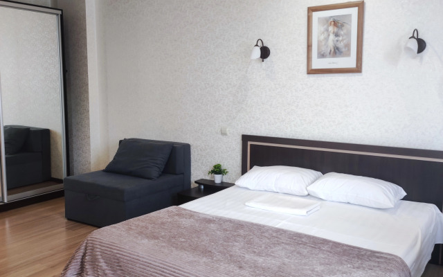 Uyutnaya Na Beregu Volgi Flat