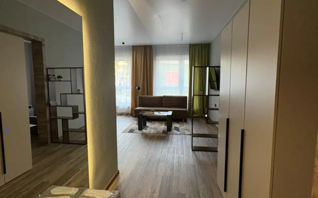 Lyuks V Zhk Strizhi Siti S Konditsionerom Flat