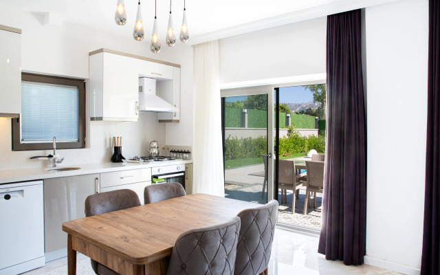 İmportant Group Travel Bd4109 2 Bedroom Villa