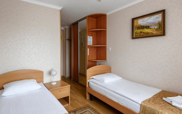 12 Mesyatsev Mini-Hotel