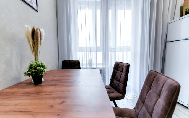 Квартира двухкомнатная у Парка Галицкого Апарт-Отелика на Героев Разведчиков