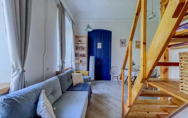 Studiya Green FOX v samom tsentre Astrakhani Flat