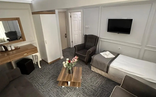 Grand Heykel Hotel