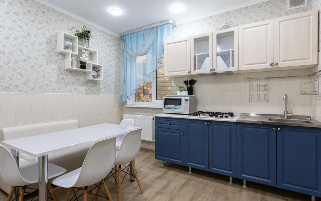 2-Komnatnye V Taunkhause S Garazhom V Kudepste Apartments