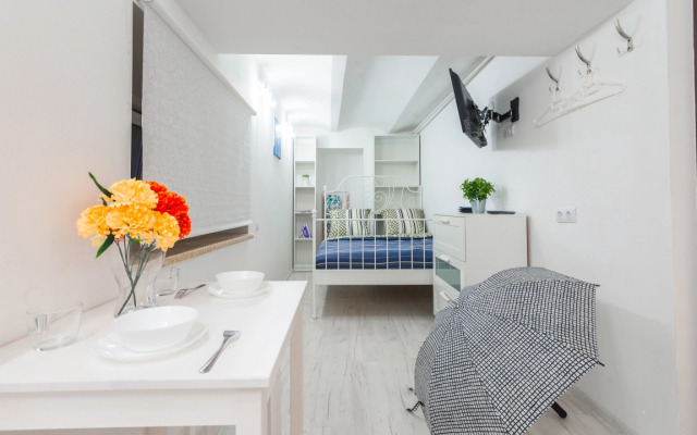 Апартаменты малые Leohotels на Артиллерийском