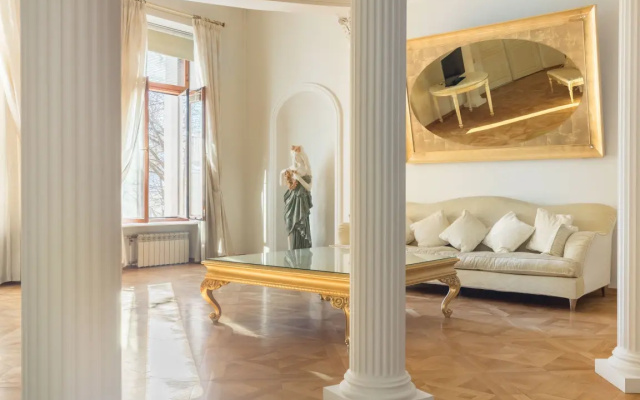 Апартаменты a.m. Rooms Neva Jacuzzi (Angliyskaya Naberezhnaya)