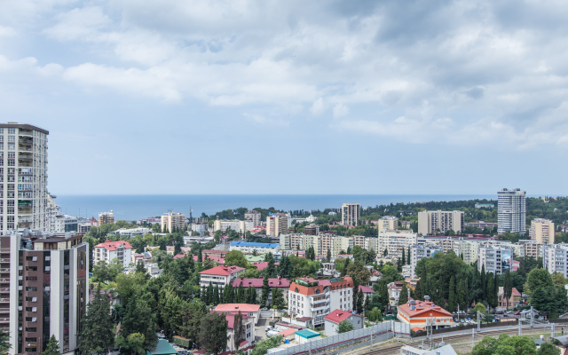 V Tsentre Sochi Apartments