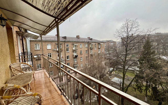 Квартира на Улице Джанаева 44А