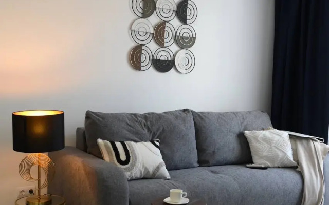 Квартира с дизайнерским ремонтом Rent House в центре