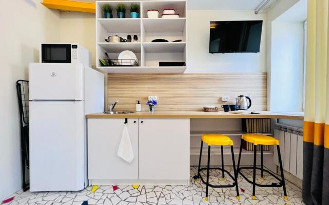Zdes byl M.Gorykiy Apartments