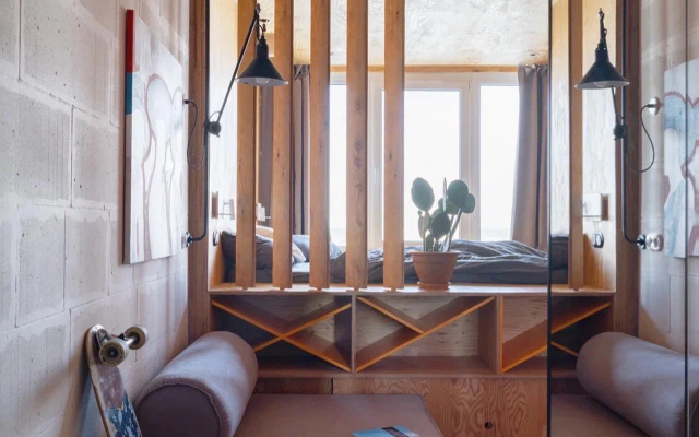 Квартира Уникальная студия с самым высоким подиумом