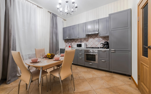 Sokrovischa Peterburga Apartments