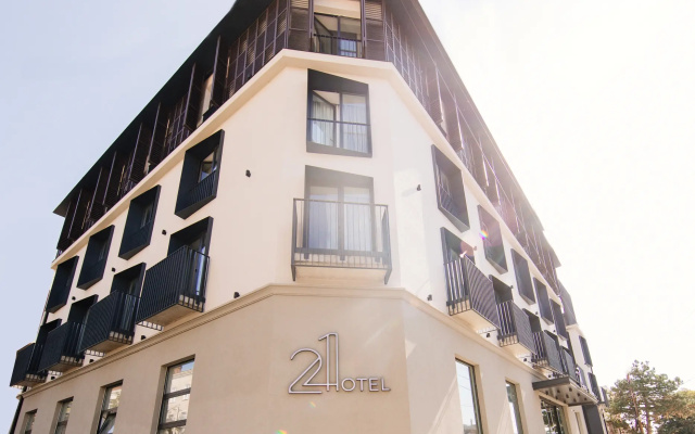 21
