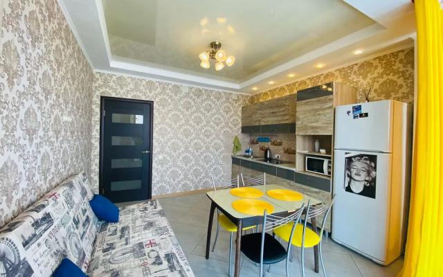 V Novom Elitnom Dome S Sobstvennym Parkovochnym Mestom Flat