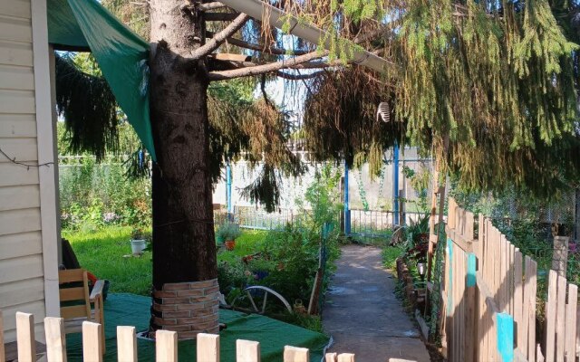 Belkin Domik Guest House