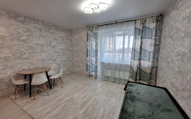 Novaya Studiya S Novym Remontom Flat