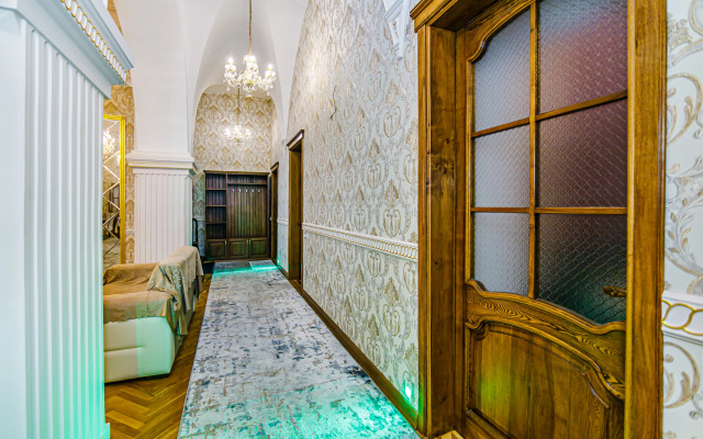 Premium at Nizami Street on Targovi Apartments