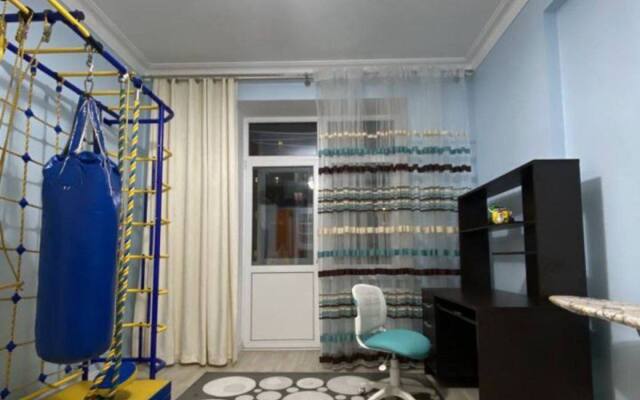 Na Khalilova s vidom na more Flat