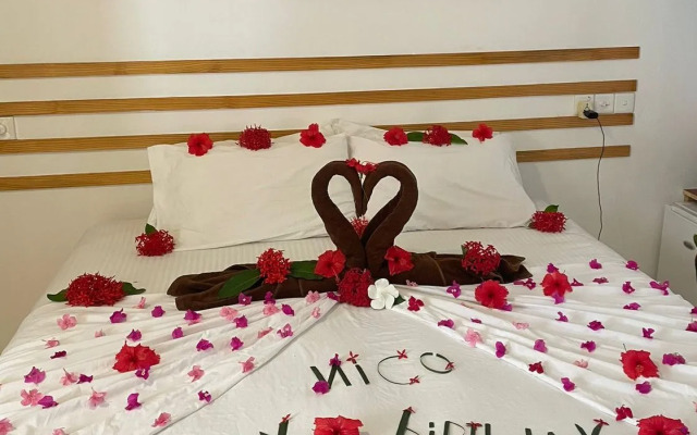 Thoddoo Sunny Beach Guest house