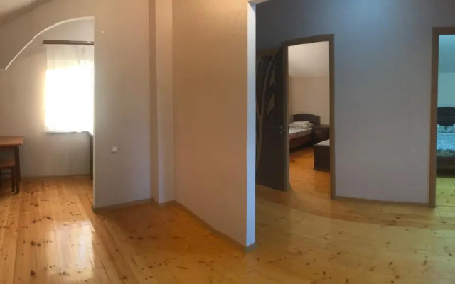 Briz Gostevoj House