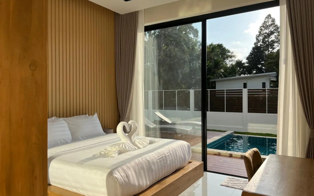 Level Villas, Villa