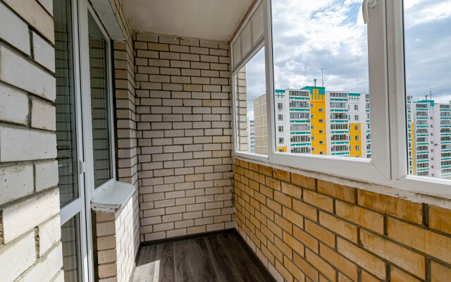 Sovremennie Uyutniye U Tts Planeta Apartments