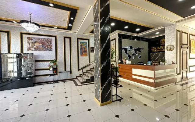 Grand Art Hotel
