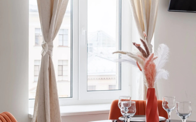 Апартаменты с Видом на Канал Грибоедова