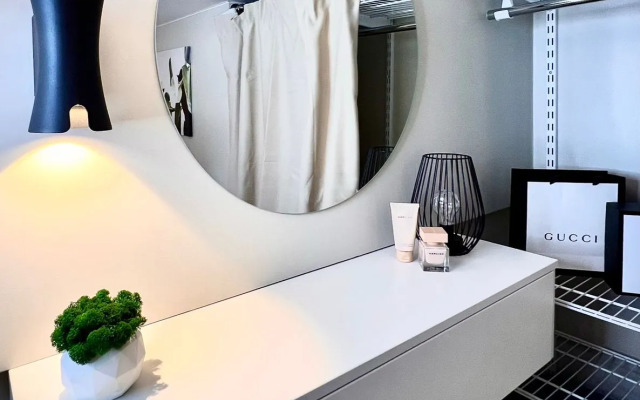 Dvukhurovnevy Loft V Tsentre Moskvy Apartment