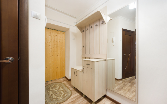 Квартира Двухкомнатная на Тельмана 5