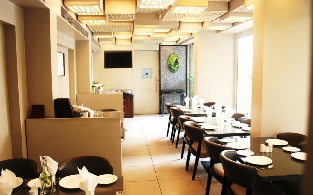 Dragonfly - The Art Hotel