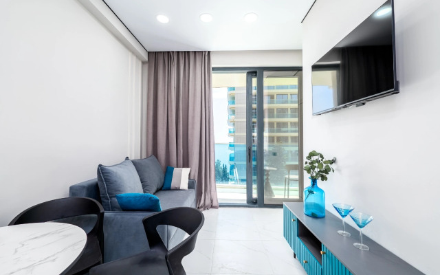 Skay Plaza 3 U Morya Apartments