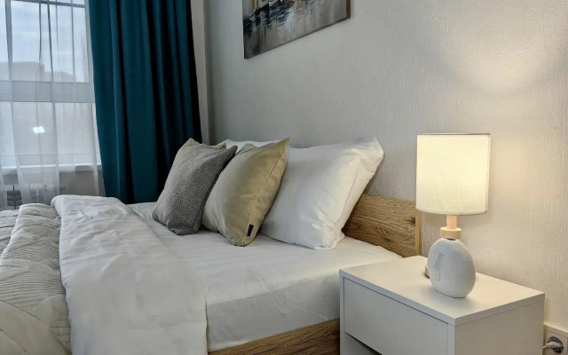 Na Aminyevskom Shosse 4D/1 Flat with Balcony and City Veiw